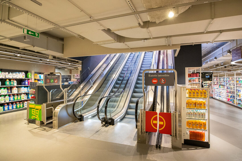 Vermaport shopping cart conveyor installed by Morris Vermaport