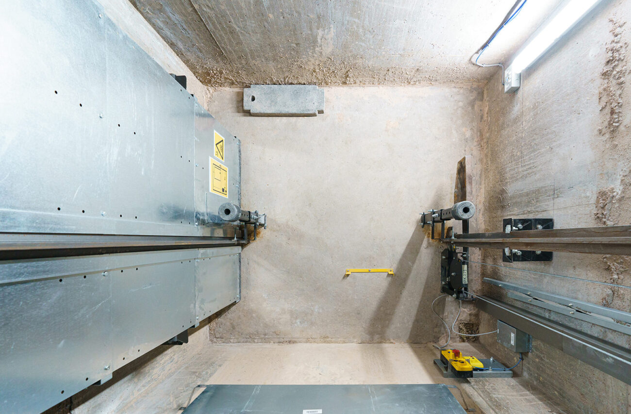 Lift Installation Worcester University Berros House